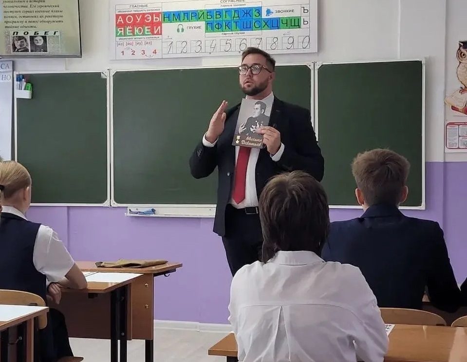 Учтель эрзянского языка Андрей Арзамасов из Димитровграда. Иллюстративное фото.